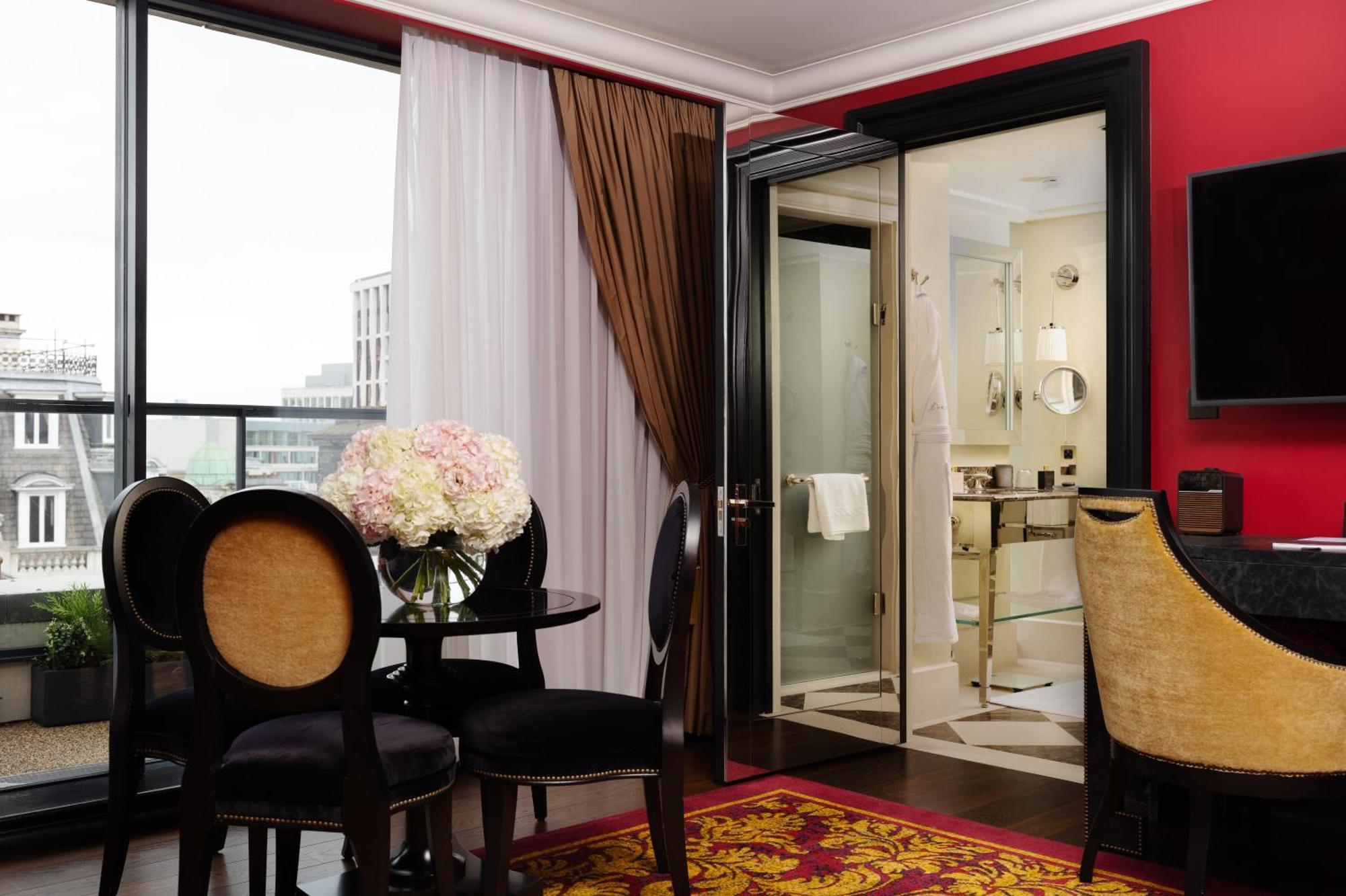 ลอสการ์ ลอนดอน Hotel ภายนอก รูปภาพ