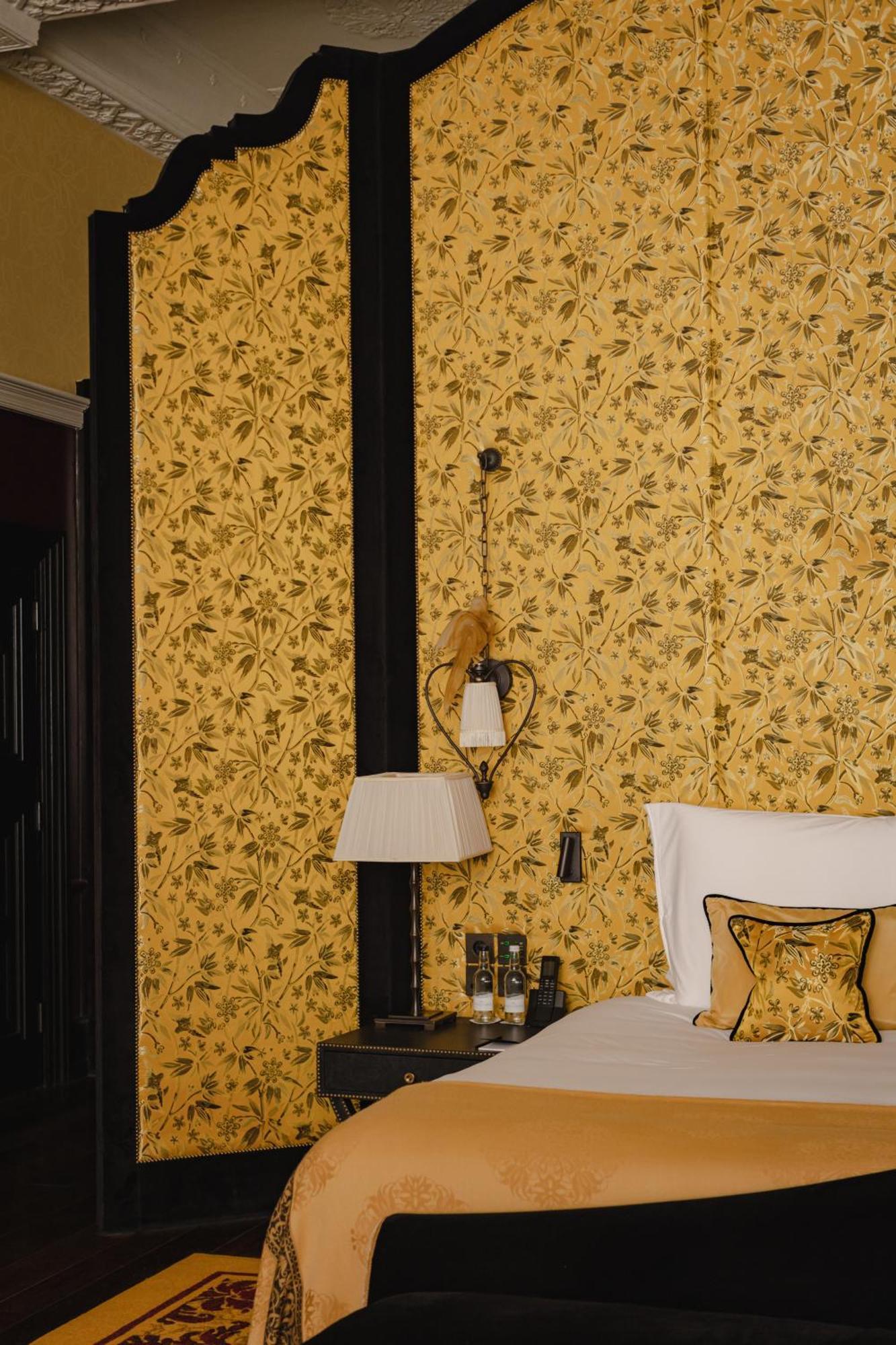 ลอสการ์ ลอนดอน Hotel ภายนอก รูปภาพ